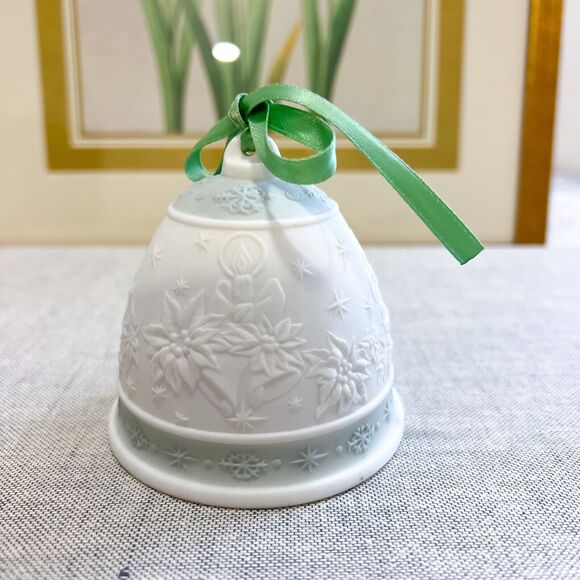 Vintage Lladro 1992 Green Christmas Bell Ornament Decor Porcelain Spain With BOX - Picture 4 of 7